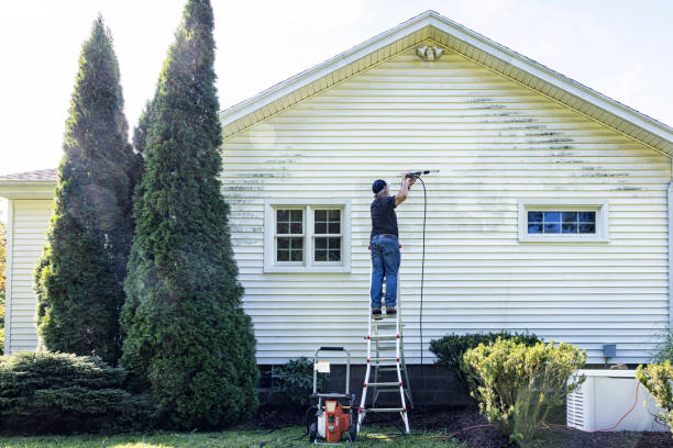 Best Animal Enclosure Cleaning  in Bangor Base, WA